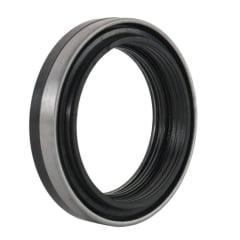 Retentor Tomada de Força - MASSEY FERGUSON 265 / 275 / 283 / 292 - 5275 / 5283 / 5290 (K7) (TDF) 3699801M1